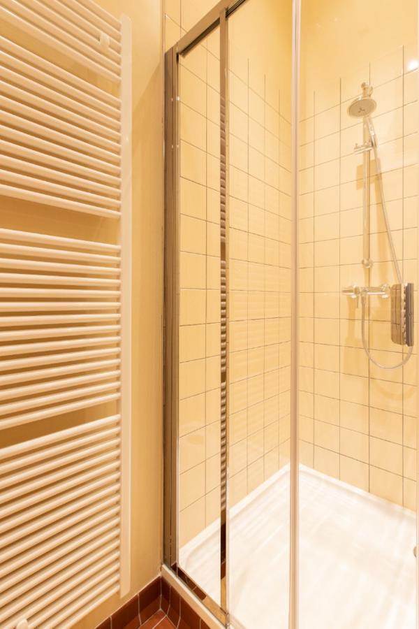 Pauline Loveling Apartment With Quiet Garden And 2 Bathrooms Antverpy Exteriér fotografie